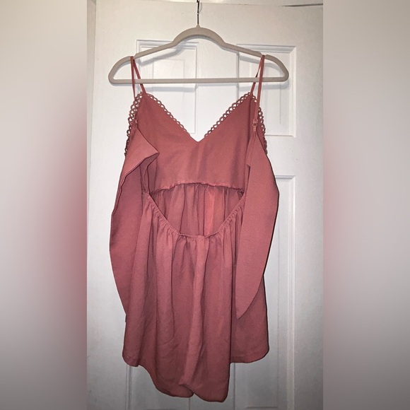 Crotchet lace pink romper. - Picture 5 of 9